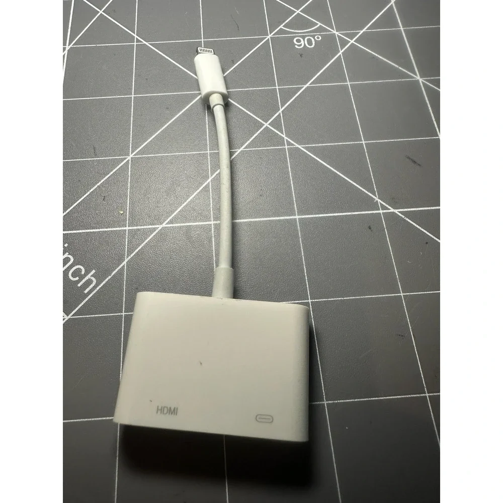 Apple Lightning Digital AV Adapter HDMI To iPhone iPad MD826AM/A-Genuine